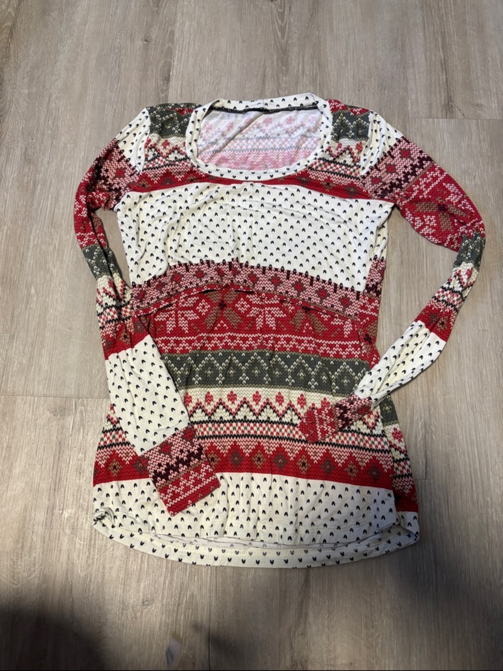 Women's Long-Sleeve Fair Isle Knit Tee - Red, White & Gray-Nursing